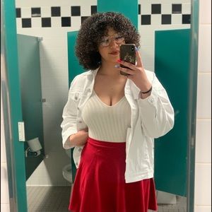 Meet your Posher, Nadia